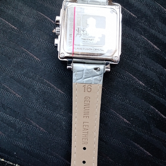 Invicta watch wildflower - Picture 5 of 6